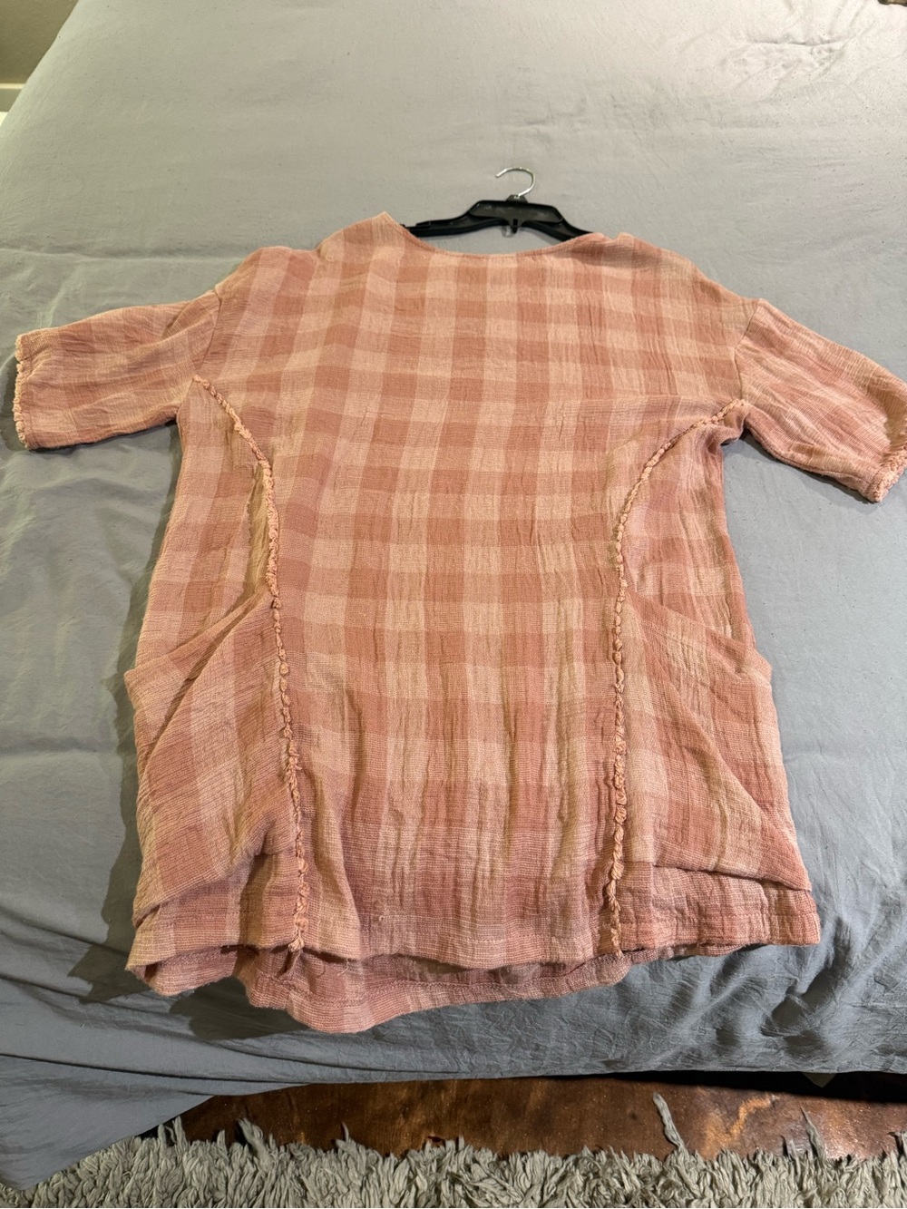 Women’s Washed Plaid Tunic Top - Pink